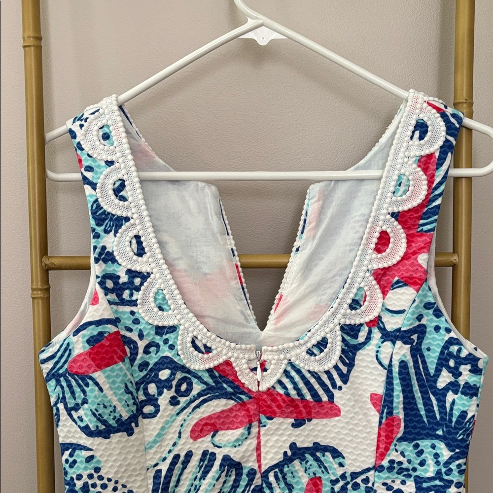Excellent condition! Rare, Lilly Pulitzer Coral, Navy & Aqua Print Shift Dress - Picture 4 of 8